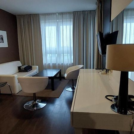 Apartament 2 Pokojowy Prywatny Z Aneksem Kuchennym W Hotelu Diva Kolobrzeg Bagian luar foto