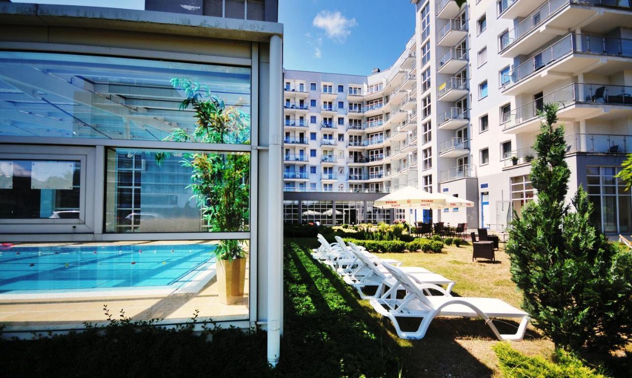Apartament 2 Pokojowy Prywatny Z Aneksem Kuchennym W Hotelu Diva Kolobrzeg Bagian luar foto