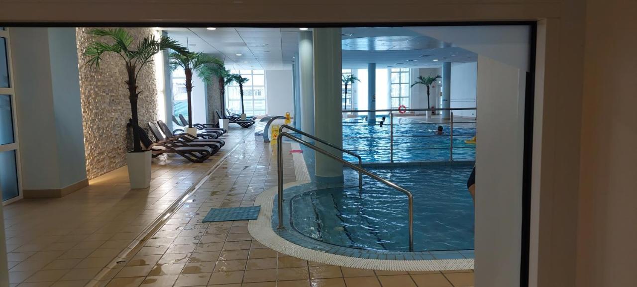 Apartament 2 Pokojowy Prywatny Z Aneksem Kuchennym W Hotelu Diva Kolobrzeg Bagian luar foto